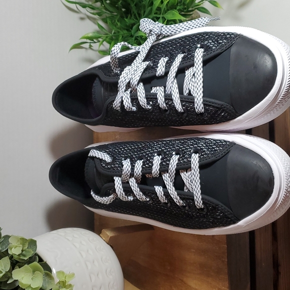 CONVERSE CTAS MOVE 0X PLATFORM WOMEN'S SZ 8 / 570794C - Picture 10 of 13